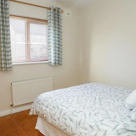 Spacious 4 Bedroom & 4 Bathrooms 度假居